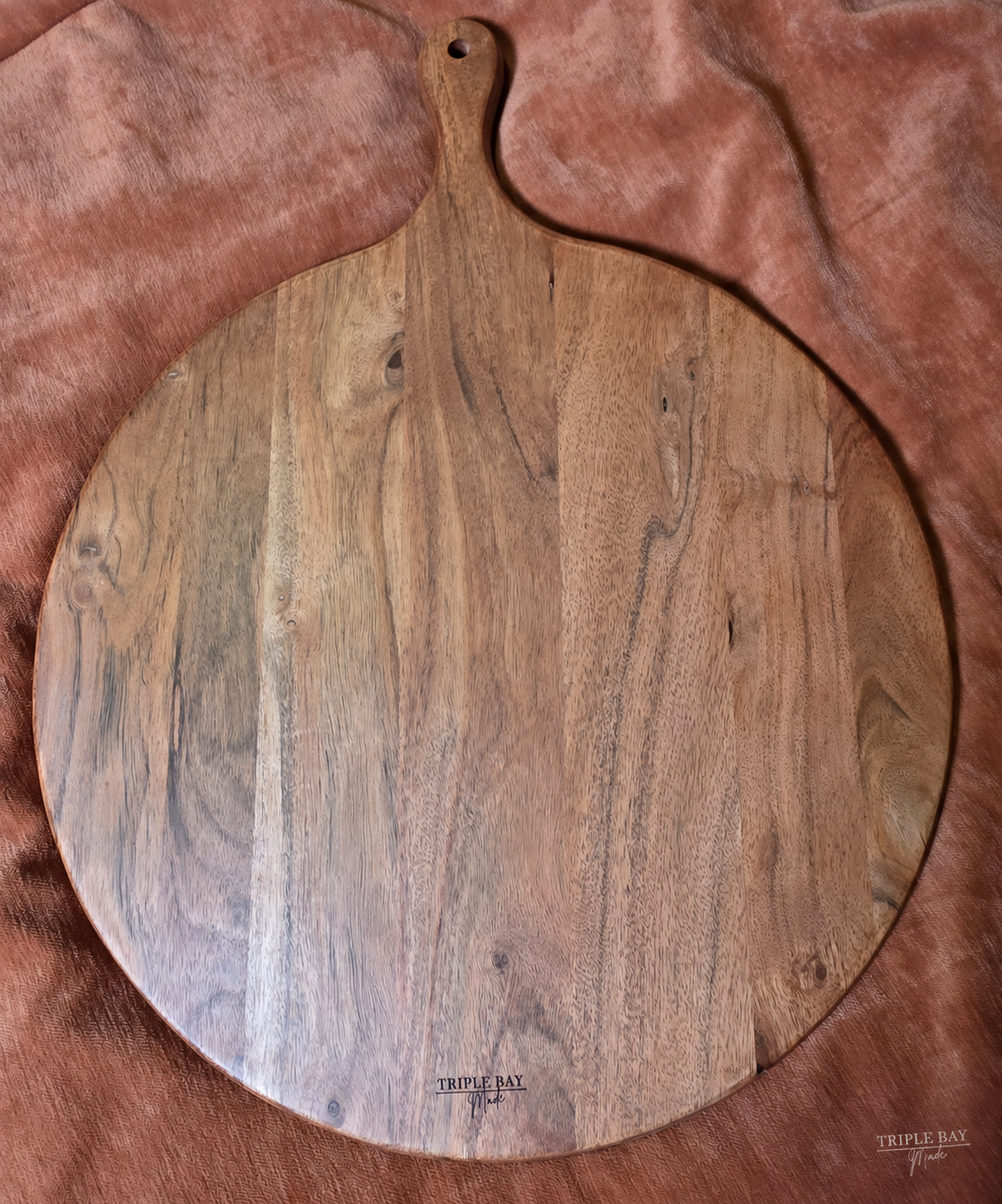 Plain reverse of Pine & Song acacia paddle board