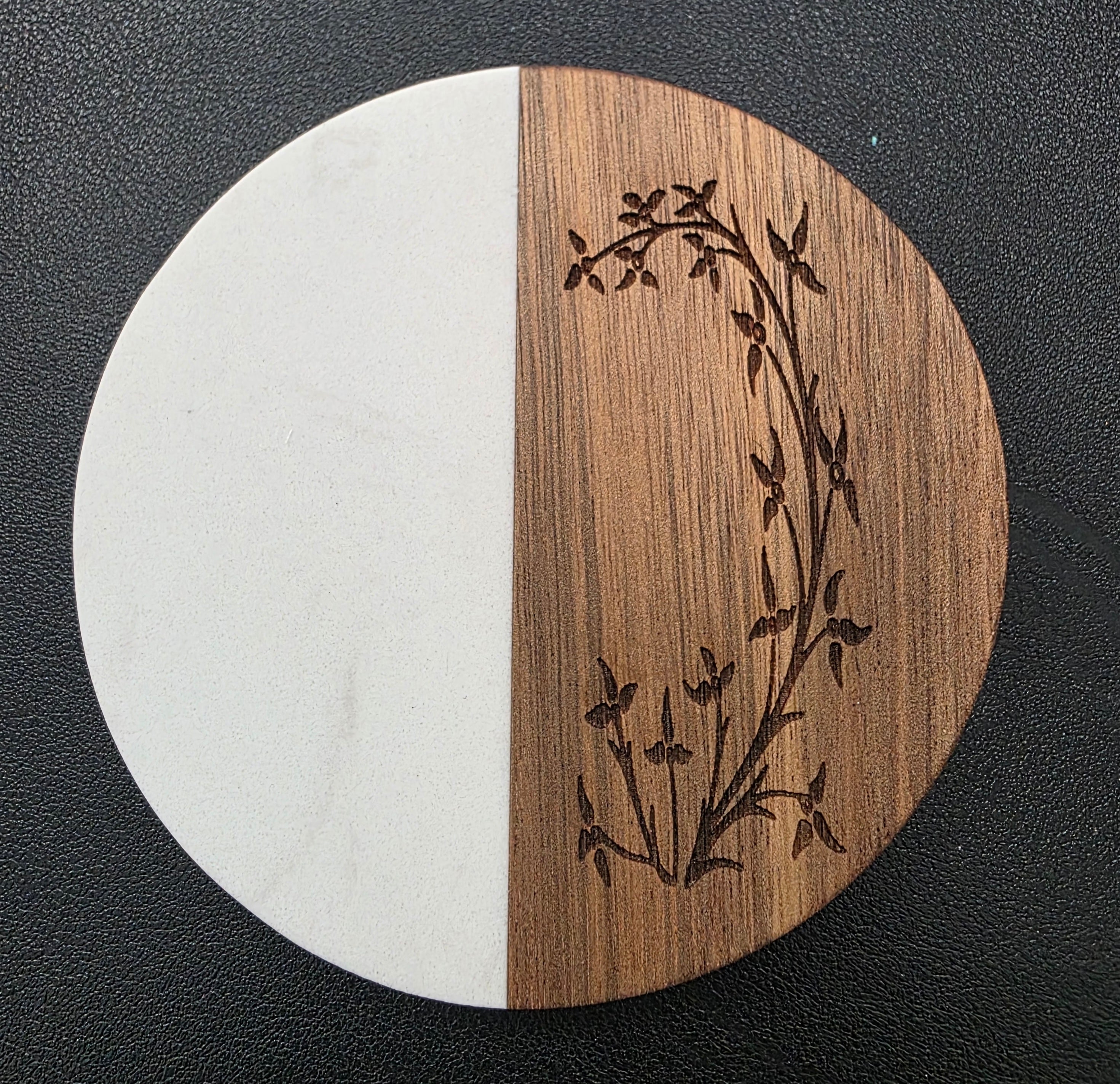Round Wood & Marble Coasters – Engraved Arch of Flowers