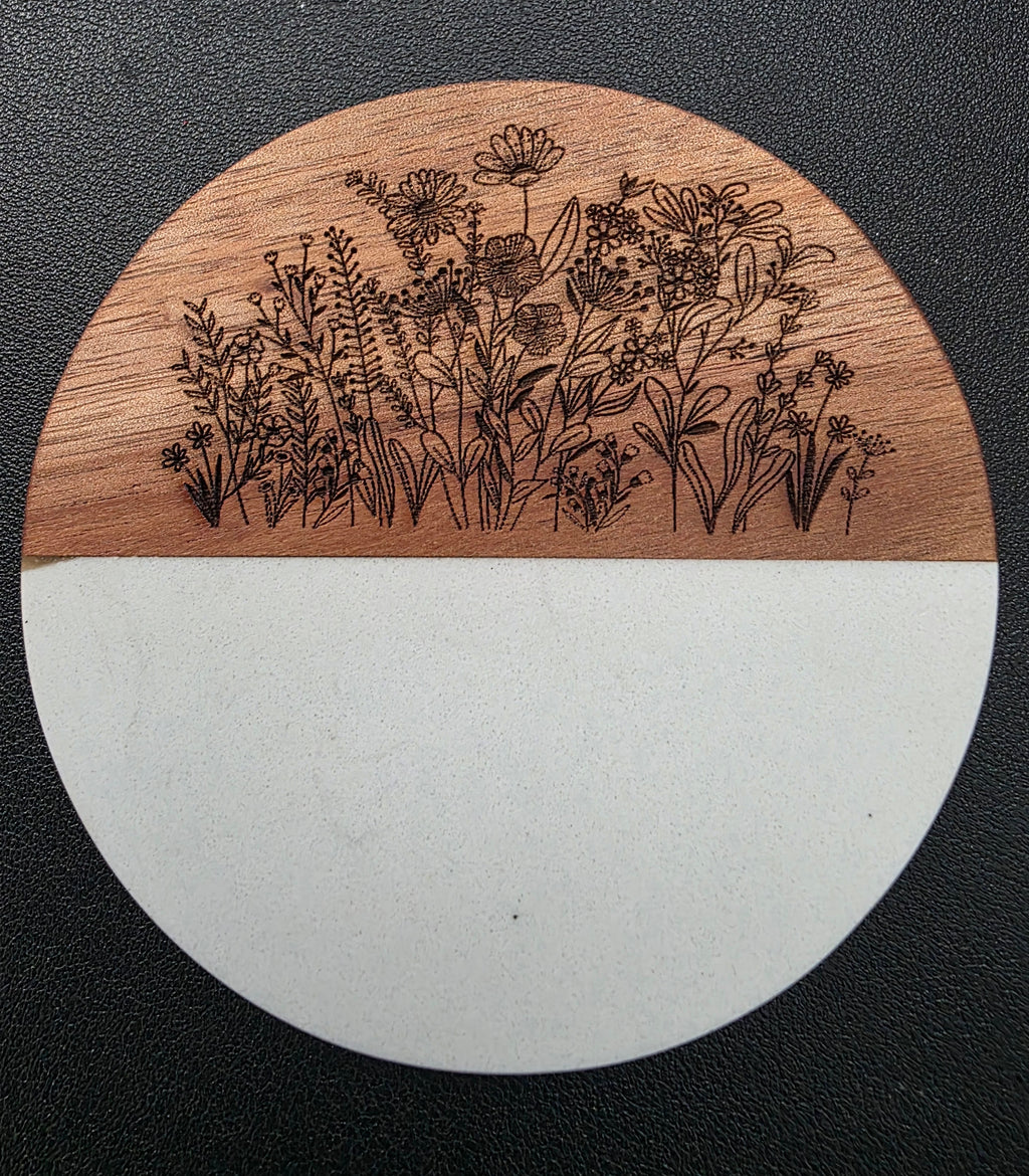 Round Wood & Marble Coasters – Engraved Wild Flowers